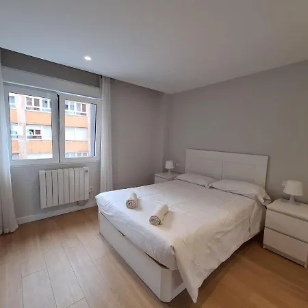 Apartment 116a - 6 Personas En Plena Playa De Gijon